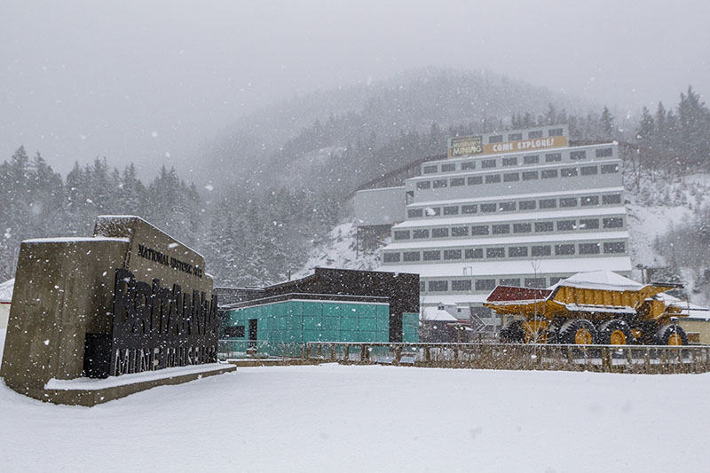 Winter in Pemberton, dining.
